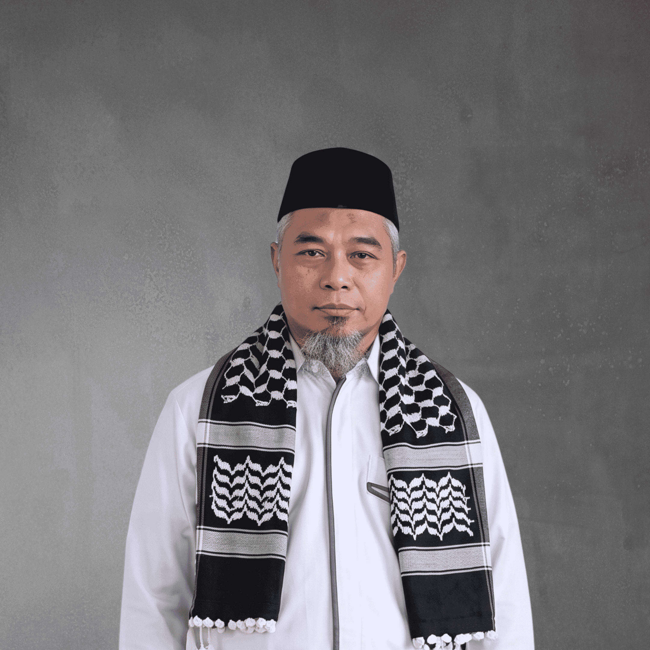 Ust. Saifuddin Hanafi S.Ag. M. Pd.i Ketua Umum Periode 1996-1998 dan 1998-2000
